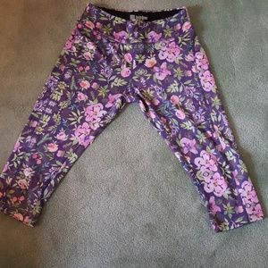 Lularoe Jade workout Capri